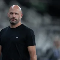 Carvalho tem multa rescisória de R$2 milhões para sair do Botafogo