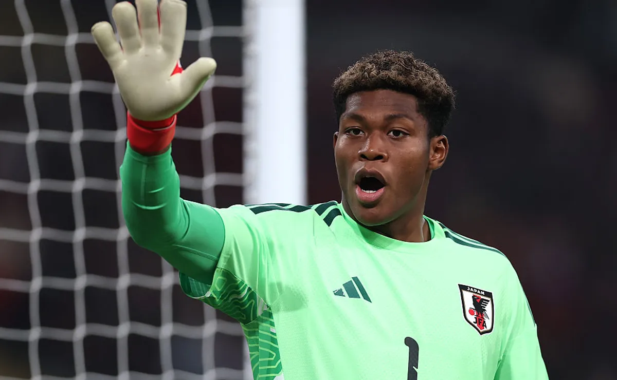 Suzuki, goleiro do Japão, viraliza nas redes sociais após destaque