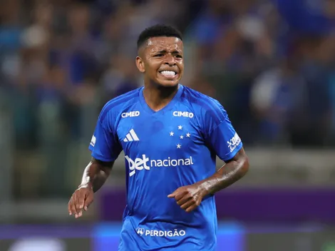 Keny Arroyo sente problema e passará por exames no Cruzeiro