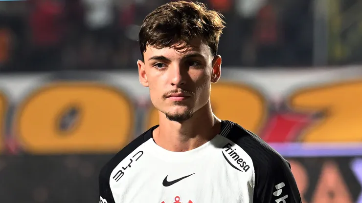 Breno Bidon pode deixar o Corinthians.
