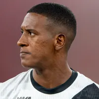 Vasco renova empréstimo de Robert Renan até 2026