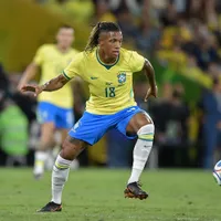 Danilo Santos pode ganhar vaga de Paquetá na Seleção