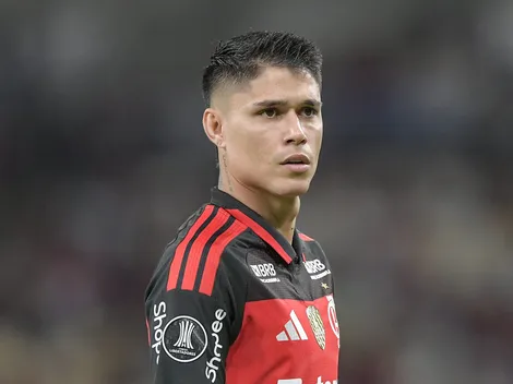 Flamengo é pressionado pela torcida após manter Luiz Araújo