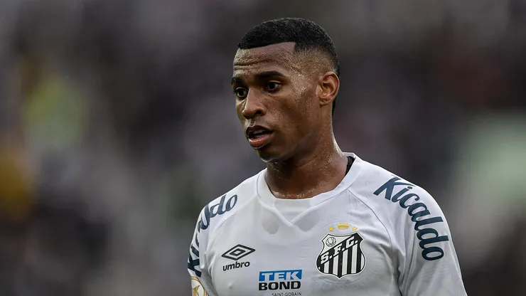 Santos sofreu transfer ban por Jean Lucas.