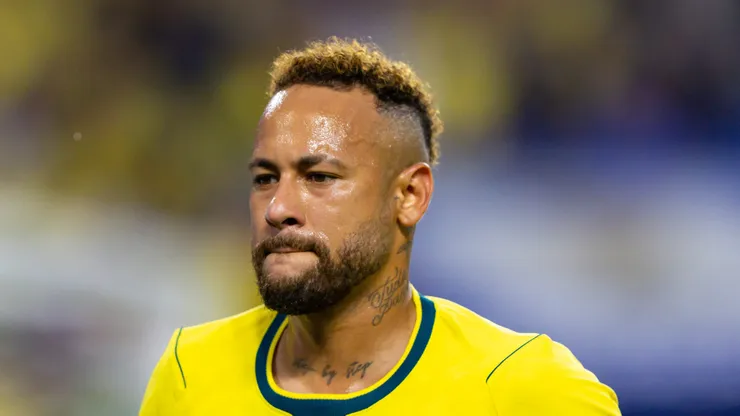 Neymar é elogiado por Diniz na seleção.