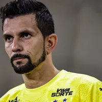 Bahia define contratação de goleiro como prioridade