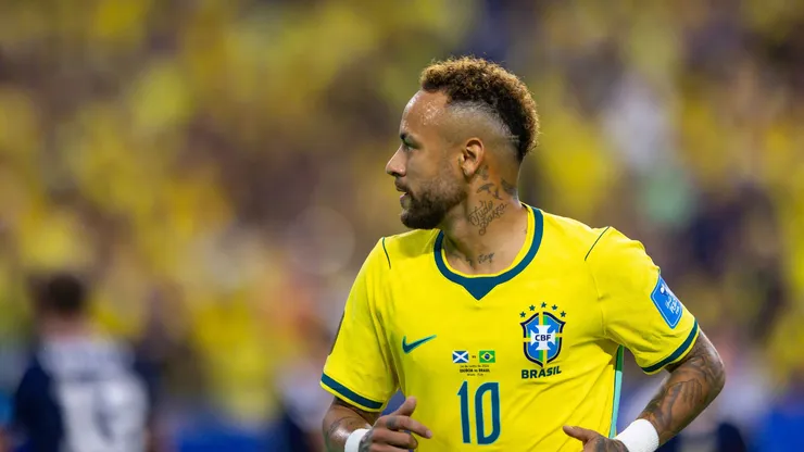 Neymar pode encarar Haaland em Brasil x Noruega. Foto: Rodolfo Buhrer/AGIF