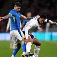 Torcedores da Inglaterra zombam da Seleção Brasileira na Copa