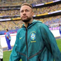 Neymar está insatisfeito no banco