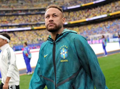 Neymar está insatisfeito no banco