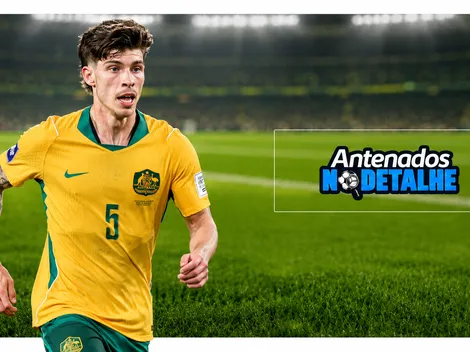 Jordan Bos deixa o campo lesionado em Austrália x Egito