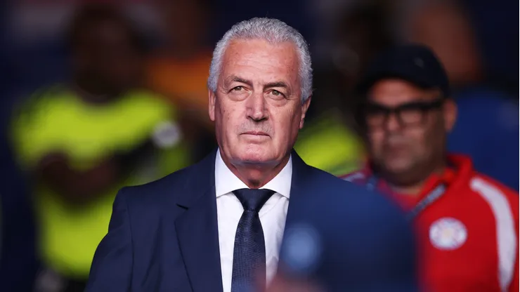 SANTA CLARA, CALIFORNIA - JUNE 19: Gustavo Alfaro, Head Coach of Paraguay, looks on in the tunnel before the FIFA World Cup 2026 Group D match between Türkiye and Paraguay at San Francisco Bay Area Stadium on June 19, 2026 in Santa Clara, California. (Photo by Richard Heathcote/Getty Images)