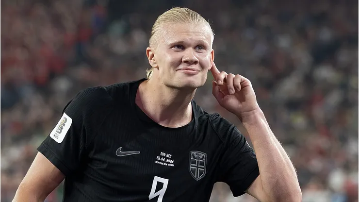 EAST RUTHERFORD, NEW JERSEY - JUNE 22: Erling Haaland #9 of Norway celebrates scoring his team's third goal during the FIFA World Cup 2026 Group I match between Norway and Senegal at New York New Jersey Stadium on June 22, 2026 in East Rutherford, New Jersey. (Photo by Al Bello/Getty Images)