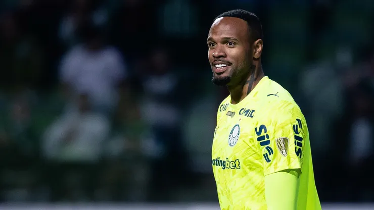 Carlos Miguel brilhou em jogo-treino do Palmeiras