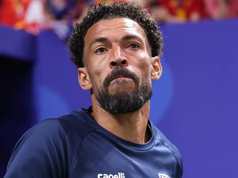Vozinha se torna o goleiro mais seguido do mundo nas redes sociais