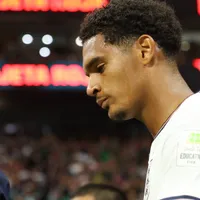 Inglaterra perde Quansah após entrada dura em México x Inglaterra