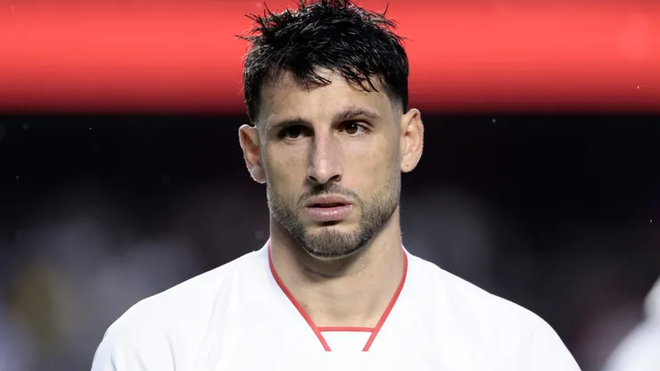 Calleri durante confronto entre São Paulo e Botafogo no Brasileirão de 2026.