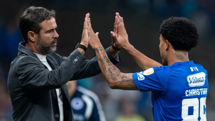 Christian jogador do Cruzeiro comemora seu gol durante partida contra o Barcelona de Guayaquil no estádio Mineirão pelo campeonato Copa Libertadores 2026. Foto: Alessandra Torres/AGIF