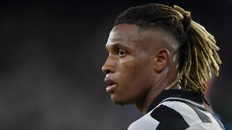 Danilo jogador do Botafogo durante partida contra o Racing no estadio Engenhao pelo campeonato Copa Sul-Americana 2026.