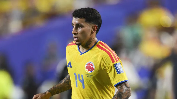 Gustavo Puerta chama atenção na Copa do Mundo.