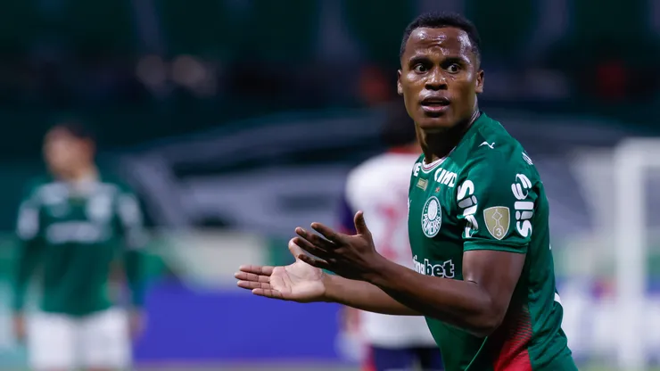 Jhon Arias jogador do Palmeiras durante partida contra o Cerro Porteno no estadio Nubank Arena pelo campeonato Copa Libertadores 2026.