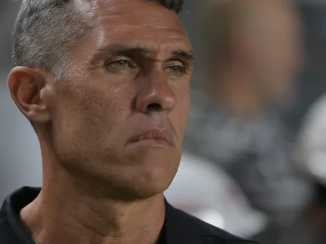 Bruno Lazaroni deve comandar o Vasco contra o Vitória