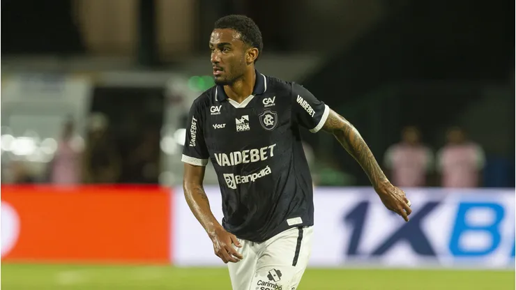 Kayky Almeida, jogador do Fluminense atuando no Remo em 2026