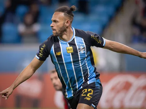 Braithwaite segue fora e alerta o Grêmio