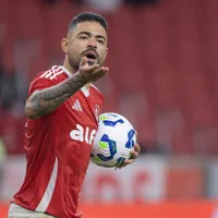 Bruno Tabata pode deixar o Internacional e fechar com o Athletico-PR