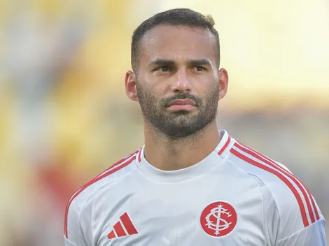 Thiago Maia recusa duas ofertas de renovação com o Internacional