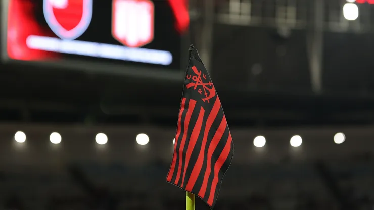 Flamengo e Benfica se enfrentam em amistoso - Foto: Wagner Meier/Getty Images