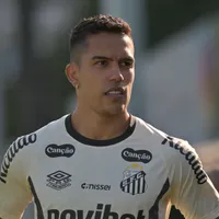 Igor Vinícius volta aos treinos