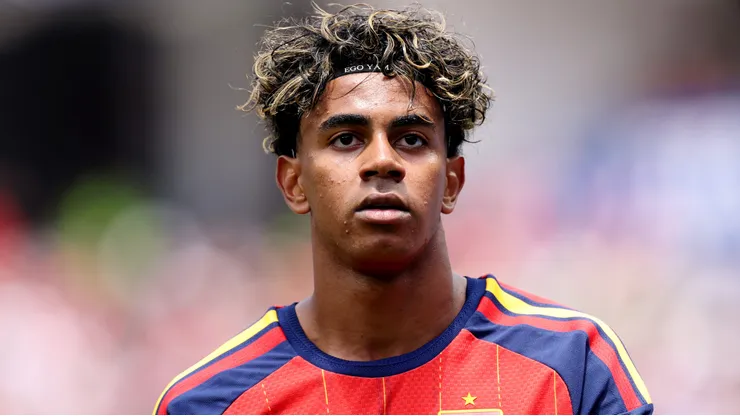 Lamine Yamal durante confronto entre Espanha e Bélgica na Copa do Mundo de 2026.