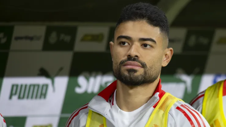 Tabata jogador do Internacional durante partida contra o Palmeiras no estádio Arena Allianz Parque pelo campeonato Brasileiro A 2025. Foto: Anderson Romão/AGIF