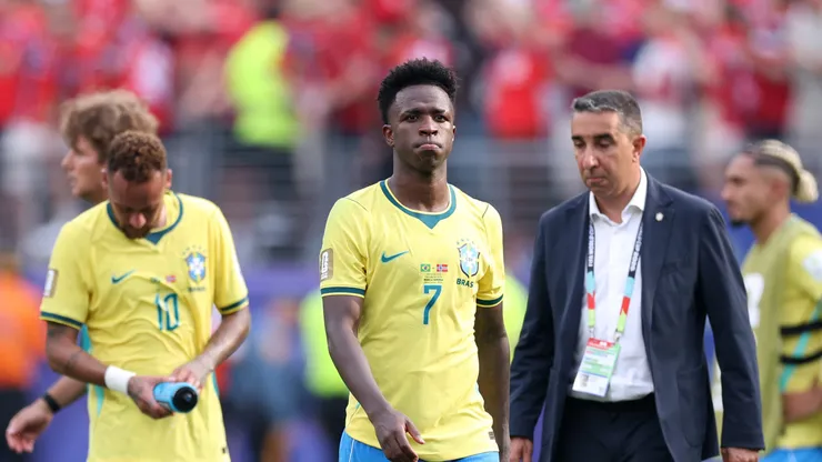 EAST RUTHERFORD, NEW JERSEY - JULY 05: Vinicius Junior #7 of Brazil reacts after the team's 1-2 defeat in the FIFA World Cup 2026 Round of 16 match between Brazil and Norway at New York New Jersey Stadium on July 05, 2026 in East Rutherford, New Jersey. (Photo by Justin Setterfield/Getty Images)