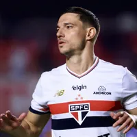 São Paulo topa emprestar Cédric Soares para enxugar elenco; entenda