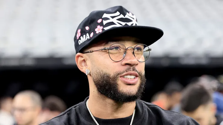 Memphis evita falar da renovação com o Corinthians