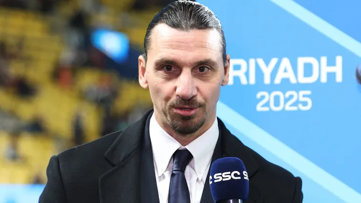 Ibrahimovic durante entrevista antes de partida entre Milan e Juventus.
