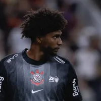 Hugo Souza comenta atraso nos pagamentos do Corinthians