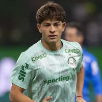 Bayer Leverkusen tem interesse em Giay