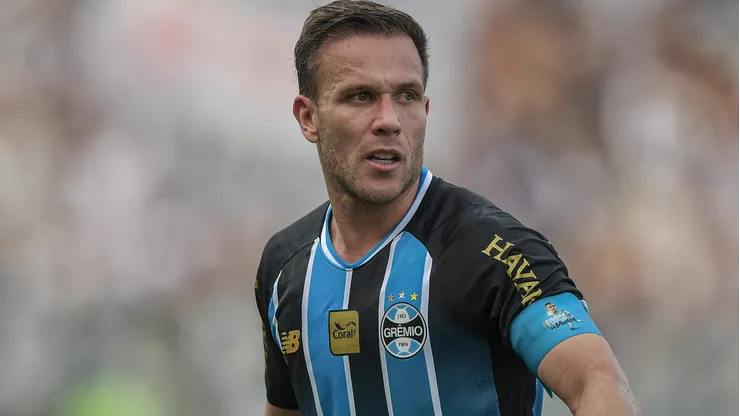 Arthur durante confronto entre Vasco e Grêmio no Brasileirão de 2026.