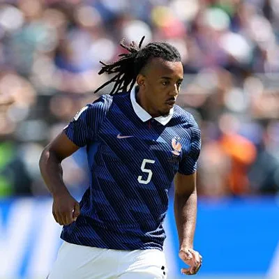 Koundé, lateral da França, minimiza fala de Yamal antes do duelo: "sei como ele é"