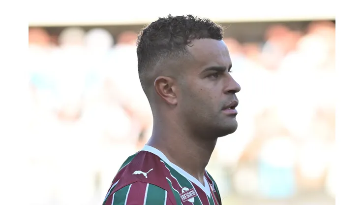 SP - SANTOS - 19/04/2026 - BRASILEIRO A 2026, SANTOS X FLUMINENSE - Alisson jogador do Fluminense durante partida contra o Santos no estadio Vila Belmiro pelo campeonato Brasileiro A 2026. Foto: Jota Erre/AGIF