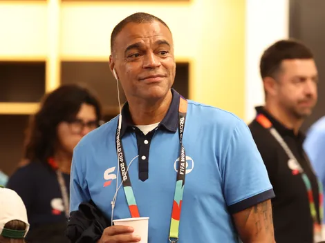 Denilson critica textos publicados por jogadores do Brasil