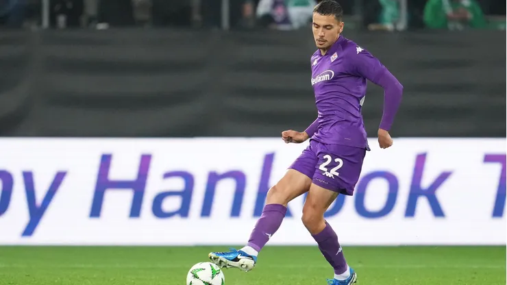 Matias Moreno of Fiorentina fits the ball during the UEFA Conference League 2024/25 League Phase MD2 match between FC St. Gallen 1879 and ACF Fiorentina at Kybunpark on October 24, 2024 in St Gallen, Switzerland.