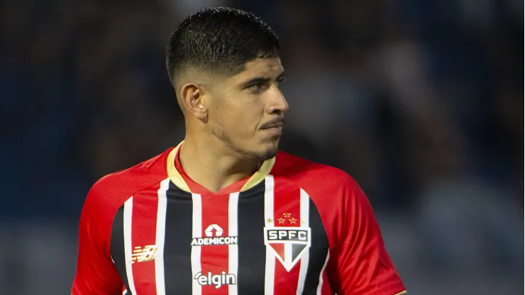 Alan Franco está de saída do São Paulo.