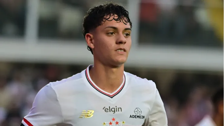 Lucca pode estar de saída do São Paulo.