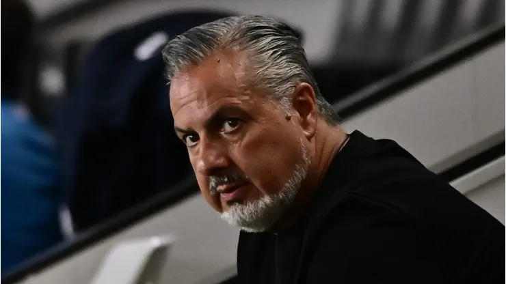 José Boto explica permanência de Emerson Royal no Flamengo