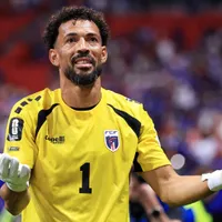 Camisa de Vozinha na Copa bate recorde em leilão
