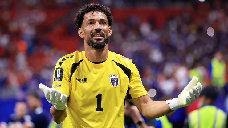 Camisa usada por Vozinha na Copa é leiloada por valor recorde. Foto: Buda Mendes/Getty Images